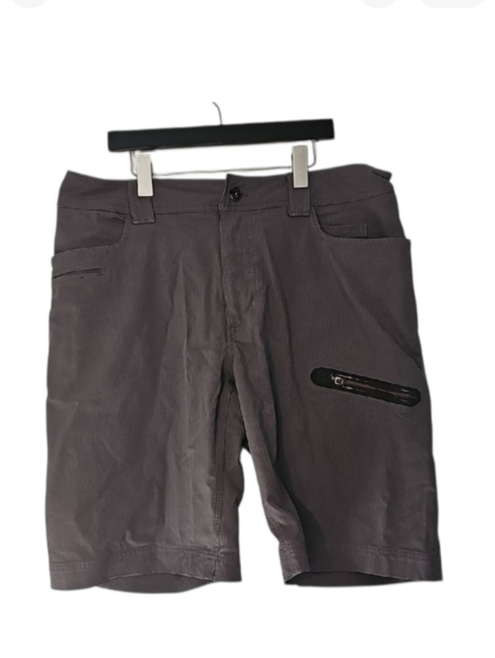 🌺 Lululemon Men's Gray Shorts, Size 36